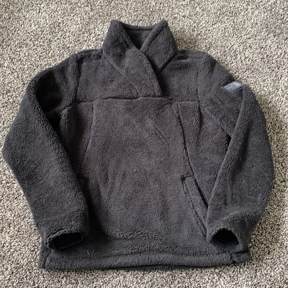 The North Face Teddy Sweater